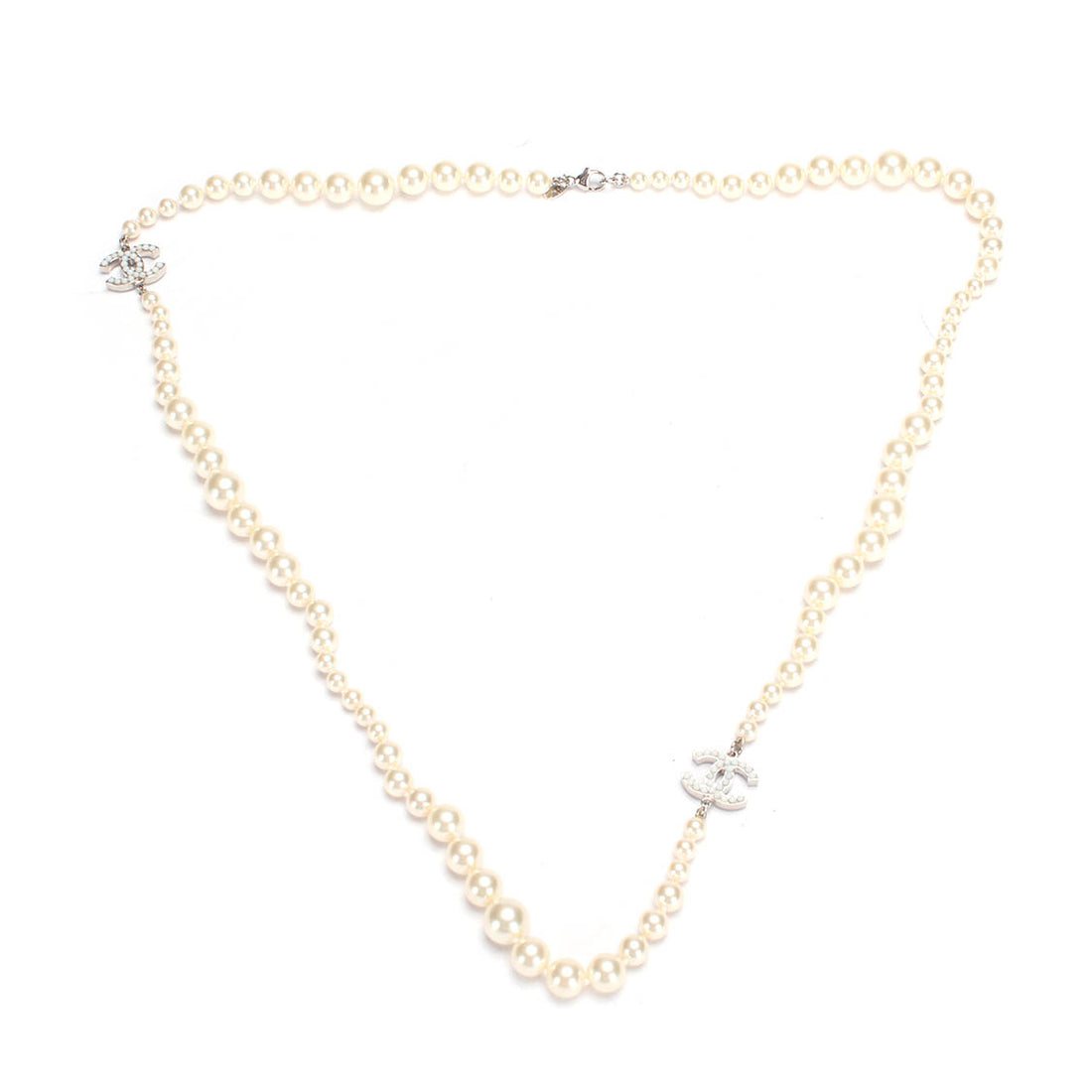 CC Faux Pearl Necklace