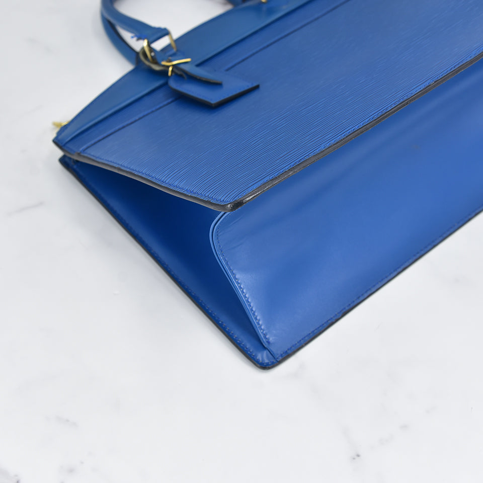Louis Vuitton null Leather Handbag R00626 in Fair condition