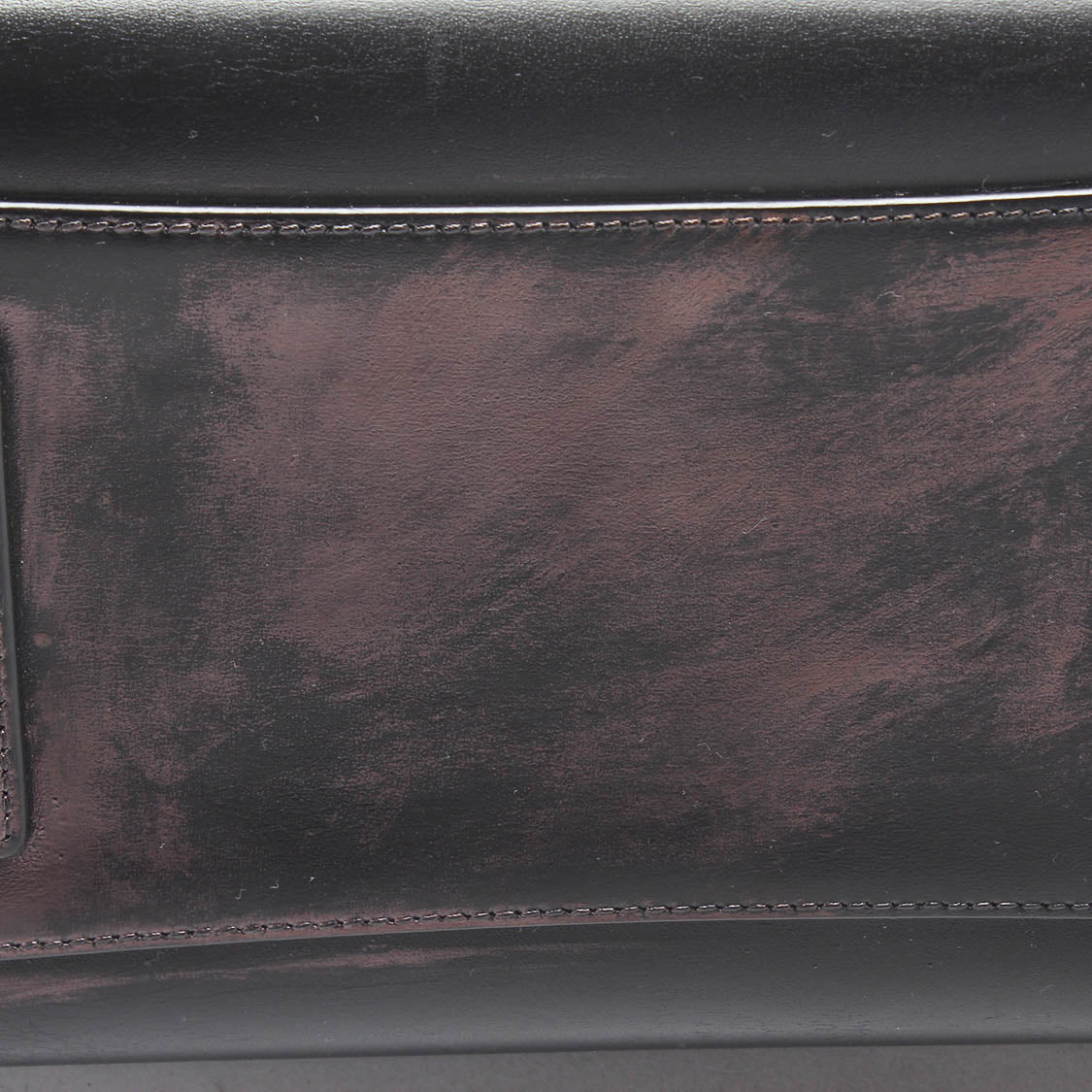 Antigona Leather Shoulder Bag