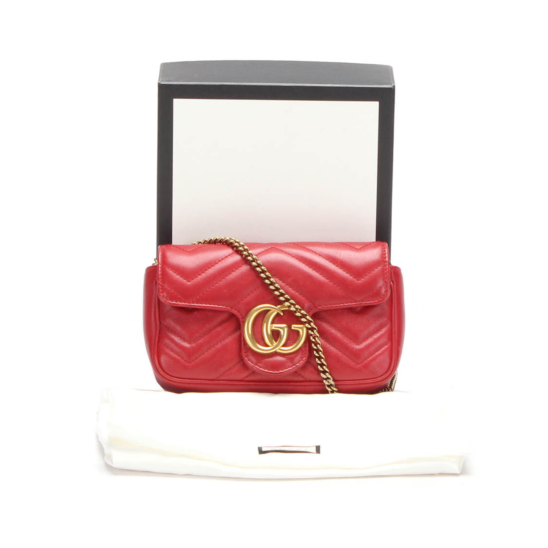 GG Marmont Matelassé Leather Super Mini Bag 476433