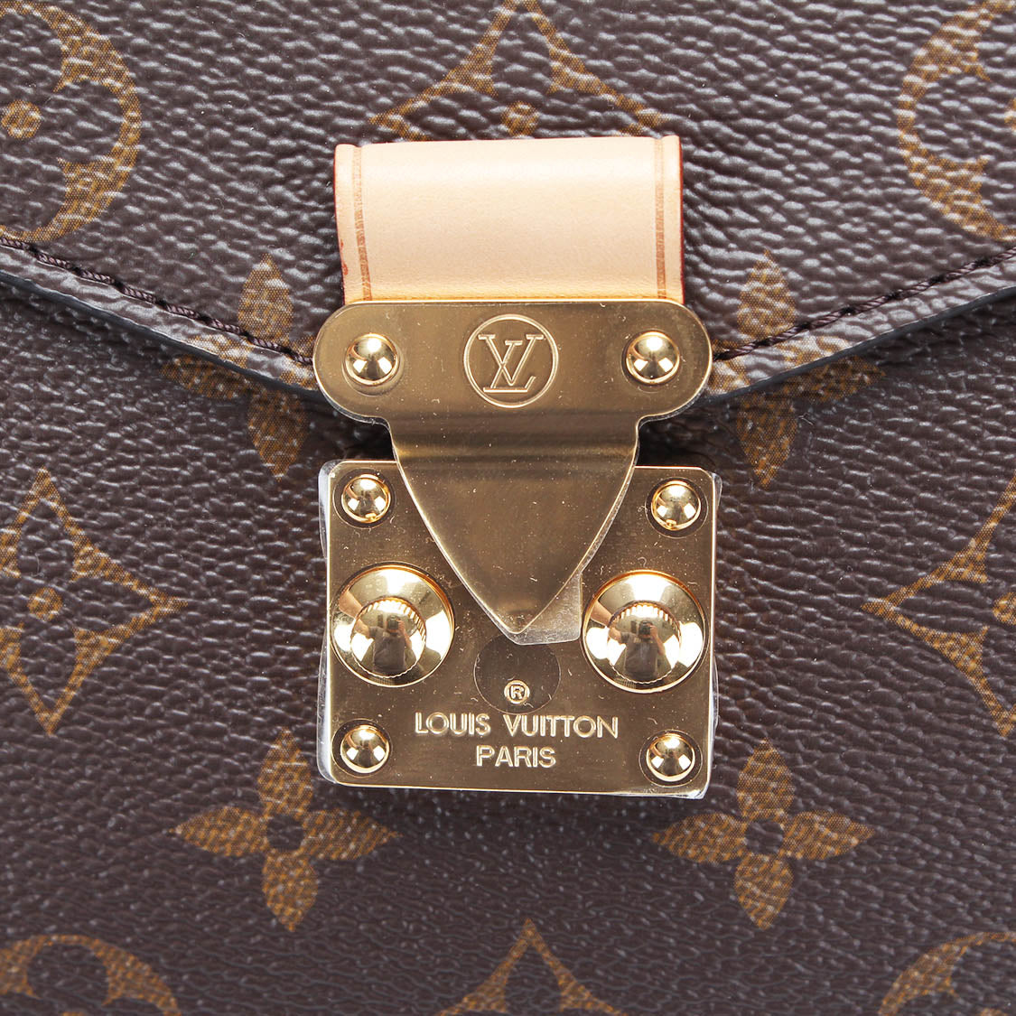 Authentic Louis Vuitton Pochette Métis Monogram M44875