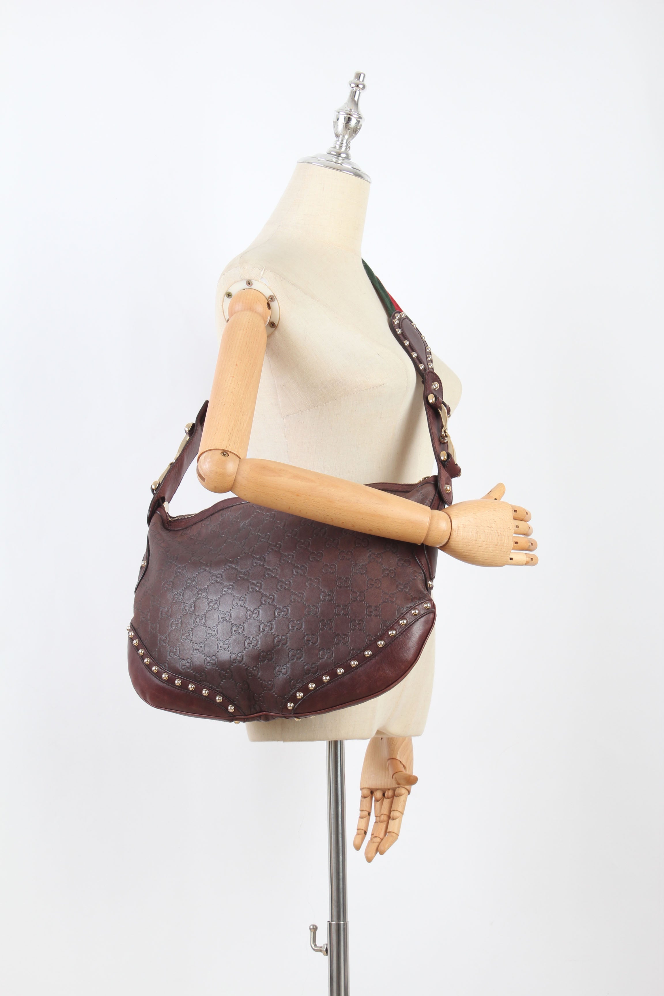 Guccissima Leather Pelham Shoulder Bag 153691