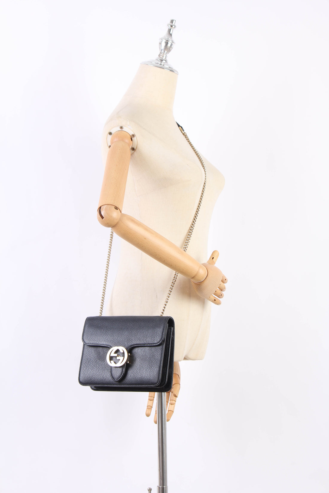 Small Interlocking G Leather Shoulder Bag 510304