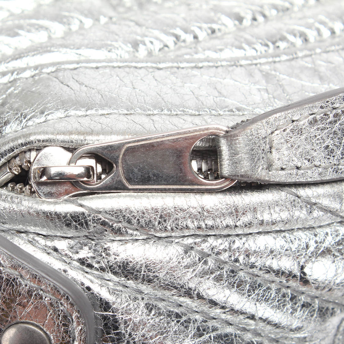 Quilted Metallic Souvenir Belt Bag