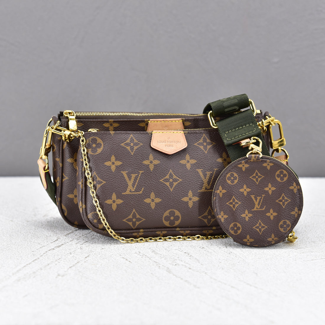 Monogram Multi Pochette Accessoires M44813